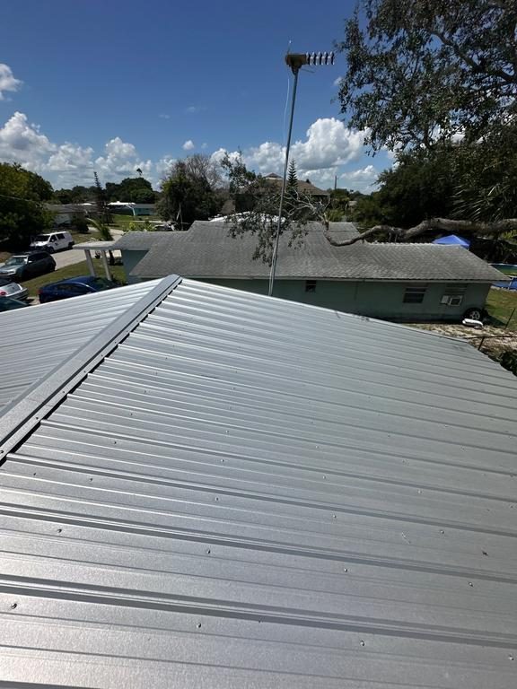 Finished Galvalume&reg; metal roof, wide view
